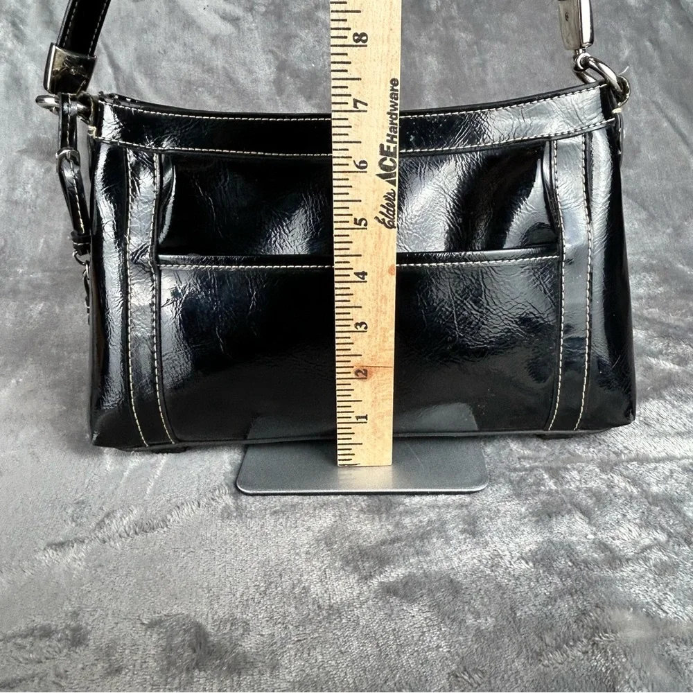 Vintage Liz‎ Claiborne Y2K Shoulder Bag Black Faux Patent Leather Bag